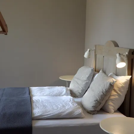 O Lit De L'ourthe Guest house *
