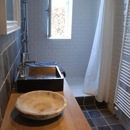 Lovely Stay In Hotton, Near Durbuy, Ravel, Gp57 And The River L'Ourthe بيت ضيافة 4*