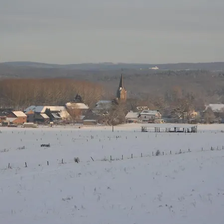 O Lit De L'ourthe Vendégház *