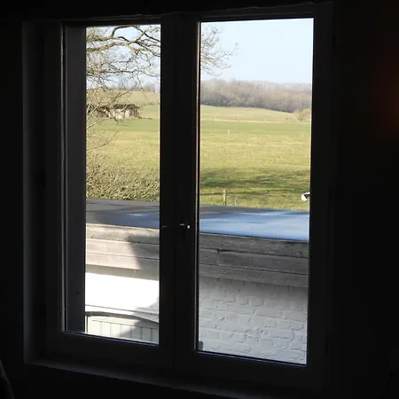 Lovely Stay In Hotton, Near Durbuy, Ravel, Gp57 And The River L'Ourthe 4*