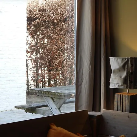 O Lit De L'ourthe Guest house *